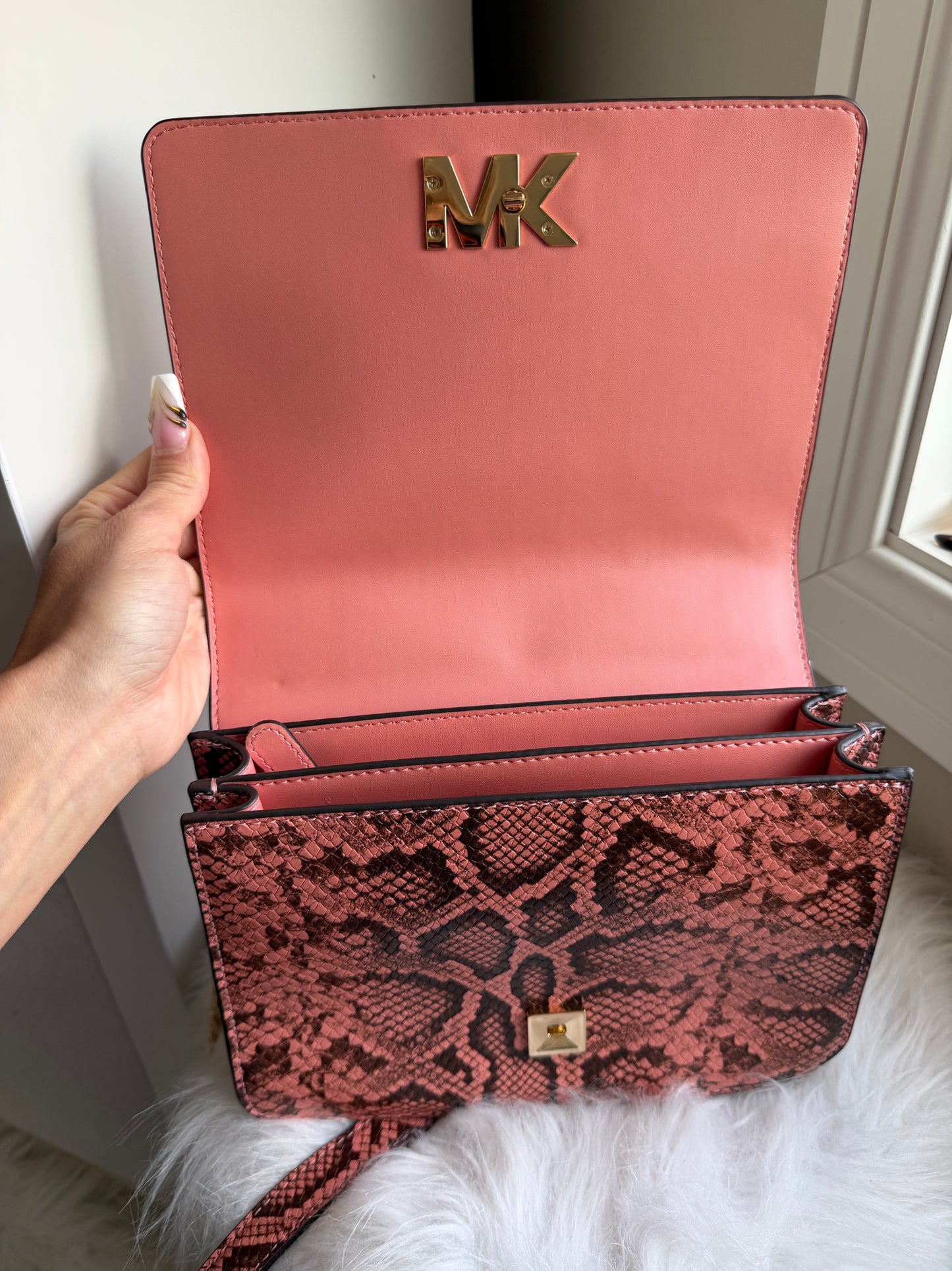Michael Kors purse
